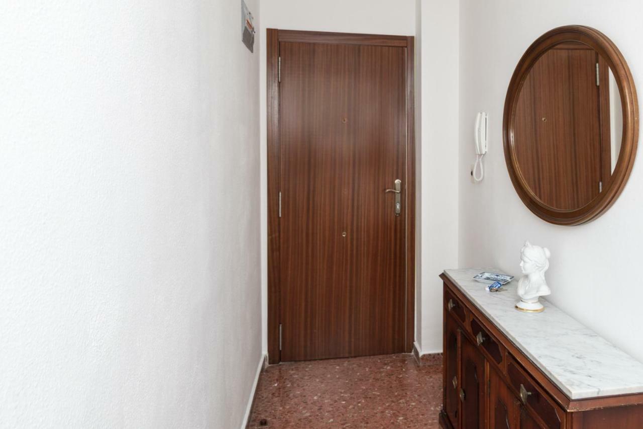 Ros Mary, 7º-14 Apartment กูลเญรา ภายนอก รูปภาพ